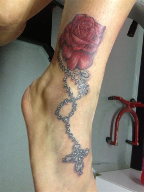 Rose And Rosary Tattoo Rosary Tattoo Tattoos Tattoo Models